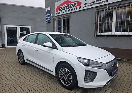 Hyundai Ioniq Elektro Aktion 2.99% 131.- Rate