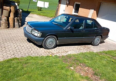 Mercedes-Benz 190