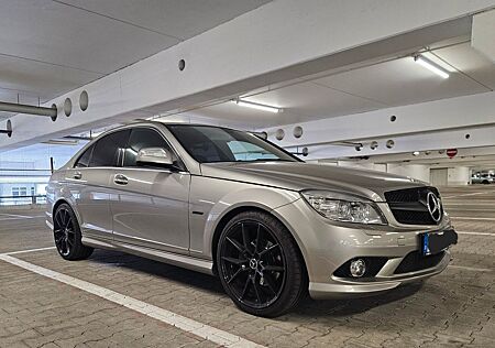 Mercedes-Benz C 230 W204-C230 / V6 - AMG. Top!