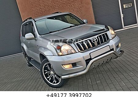 Toyota Land Cruiser 3.0 D-4D 3+ Leder Navi Kamera AHK