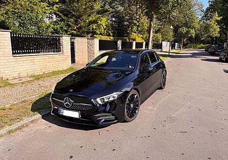 Mercedes-Benz A 250 DCT - Sportpaket AMG, Nightpaket, 19 Zoll