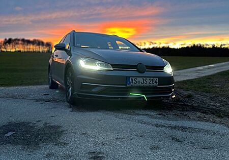 VW Passat Variant Volkswagen Golf 7 Variant 2019