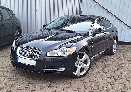 Jaguar XF 4.2 Super V8 B&W/NAVI/ACC/2Z.Klimaauto.