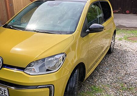 VW Up Volkswagen e-! style - der goldene Schnatz