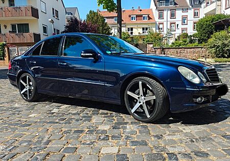 Mercedes-Benz E 350 4MATIC AVANTGARDE LPG