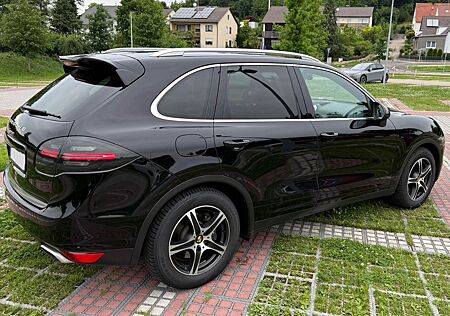 Porsche Cayenne 3.0 Diesel - Black Edition - LED Upgrade