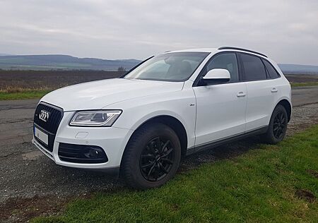 Audi Q5 3.0 TDI S tronic quattro - TÜV NEU