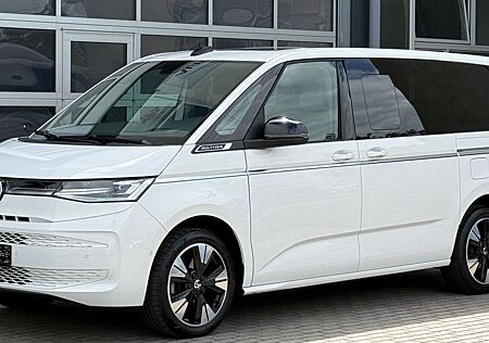 VW T7 Multivan Volkswagen Lang /NP80t€/19Z/STYLE/PANO/AHK/StHz