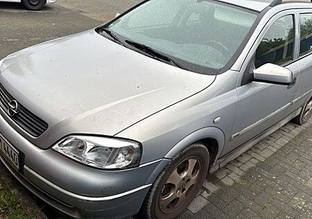 Opel Astra 1.6 -