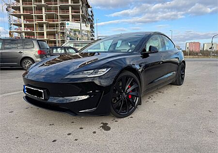 Tesla Model 3 Performance Highland EAP
