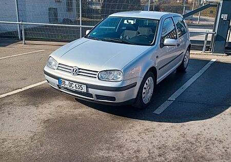 VW Golf Volkswagen 1.4 Basis Basis