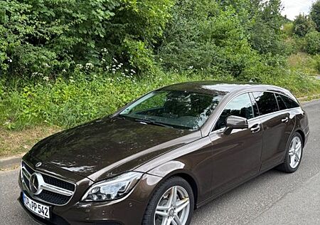 Mercedes-Benz CLS 350 Shooting Brake *LED*Massage*Navi*AHK*9G