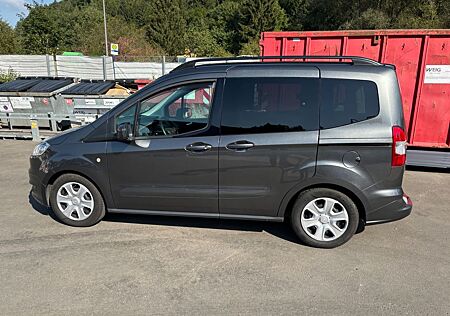 Ford Tourneo Courier 1.5 TDCi 70kW Trend Trend