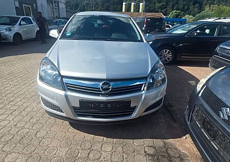 Opel Astra H Caravan Edition "111 Jahre"