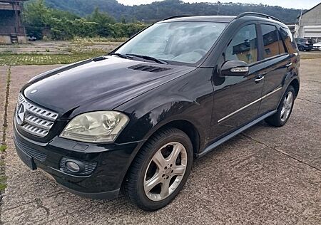 Mercedes-Benz ML 500 ML -Klasse