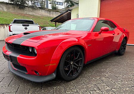 Dodge Challenger 5,7 Kamera 20Zoll Navi Top Zustand