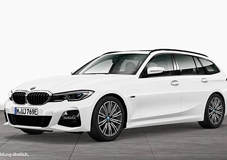 BMW 330e Touring M Sport AHK LiveCockpitProf Laser