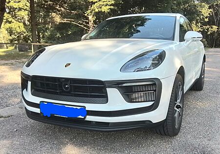 Porsche Macan S