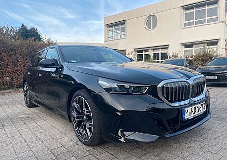 BMW 520d Touring*LED*M Sport*H/K*SHZ