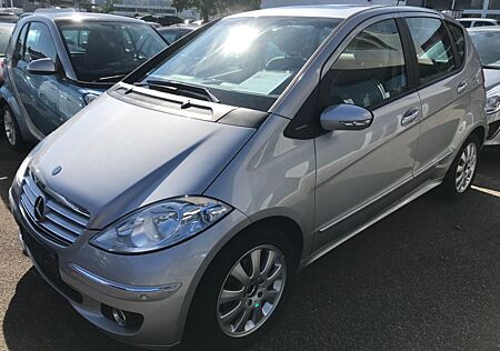Mercedes-Benz A 200 ELEGANCE Automatik