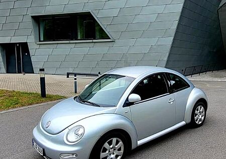 VW Beetle Volkswagen Garagenfahrzeug 2.0L