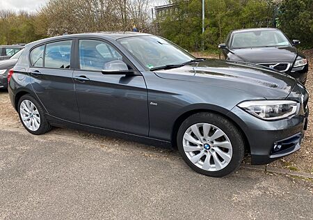BMW 118i Sport Line