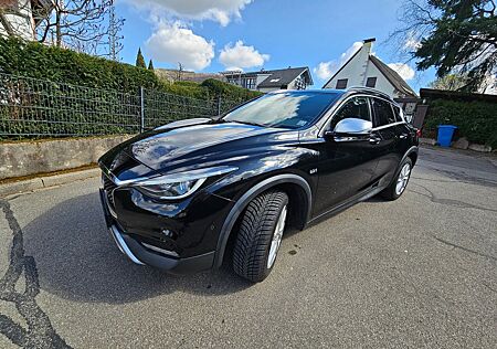 Infiniti QX30 2.2d DCT AWD Premium Tech Premium Tech