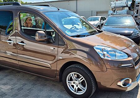 Peugeot Partner Tepee Style KLIMA*AHK*1.HAND*EU5