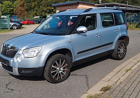 Skoda Yeti Ambition 4x4/Klimatronik+AHK+S-Heft+TÜV NEU