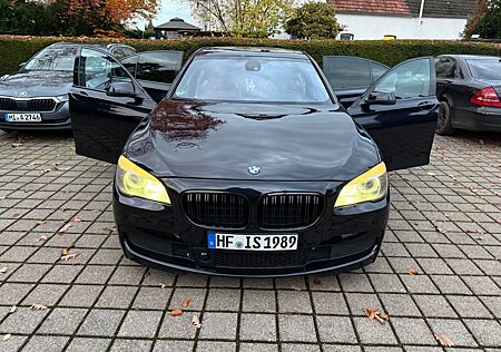 BMW 740d -M Packet