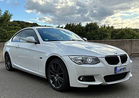 BMW 320d E92 xDrive *LCI**M-Paket**Steuerkette neu*