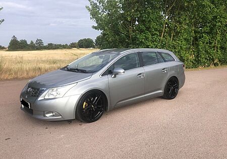 Toyota Avensis Combi Sol 2.2 D-4D Sol Sport Edition