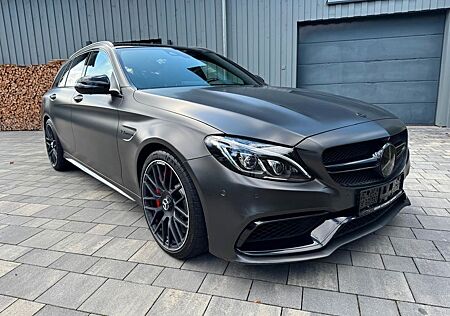 Mercedes-Benz C 63 AMG C 63 S AMG Pano 360° HeadUp Burmester Scheckheft