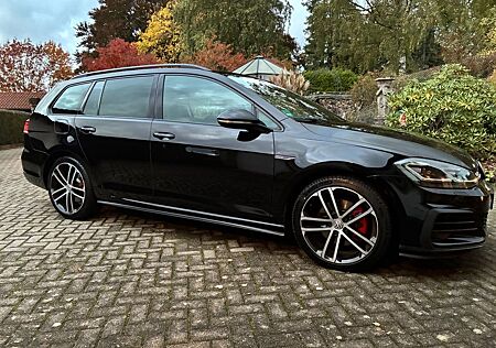 VW Golf Volkswagen 2.0 TDI GTD Variant GTD