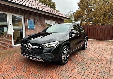 Mercedes-Benz GLA 200 d Progressive, Ambi-Light, Spurp., uvm.!