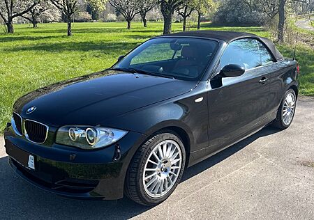 BMW 118i Cabrio Voll Leder Klima...