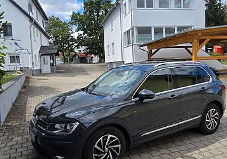 VW Tiguan Volkswagen 1.4 TSI 92kW JOIN JOIN Top Zustand