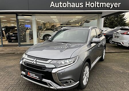 Mitsubishi Plug in Hybrid Outlander Plug-in Hybrid Outlander PLUS Spirit-Paket *AHK*