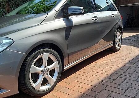 Mercedes-Benz B 180 CDI -