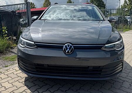 VW Golf Volkswagen VIII Variant Life