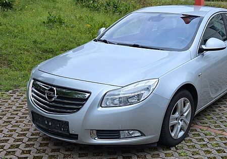 Opel Insignia 1.8 140ps 8x Räder/Ausstattung 12/2009