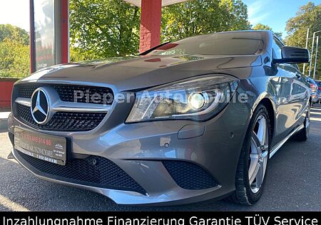 Mercedes-Benz CLA 200 Automatik BI-XENON SHZ PDC 8xAlu