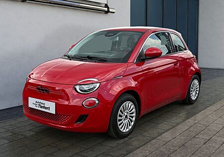 Fiat 500E RED