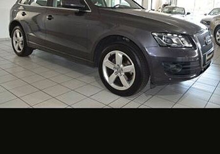 Audi Q5 2.0 TFSI 132kW quattro -