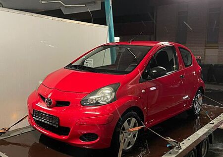 Toyota 4Runner Tüv neu bis 11/2027 4-Runner Aygo