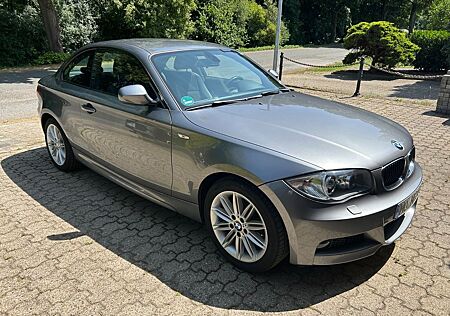 BMW 120i Coupé M Sport Paket|Xenon|Sportsitze|17"LMR