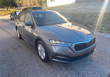 Skoda Octavia Combi Ambition 1,5 TSI ACT e-TEC, DSG...