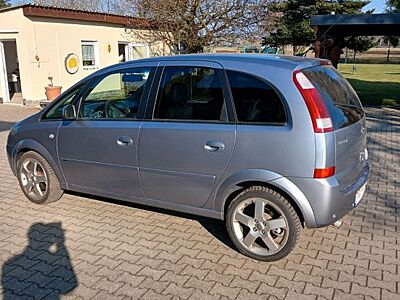 Opel Meriva 1.8 -