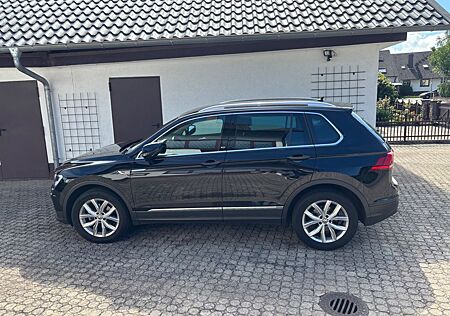 VW Tiguan Volkswagen 2.0 TDI SCR 4MOTION AHK SOUND SOUND
