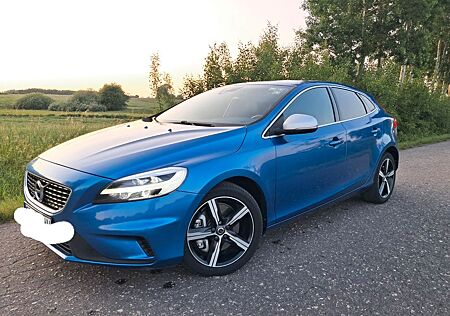 Volvo V40 D2 Geartronic R Design R Design